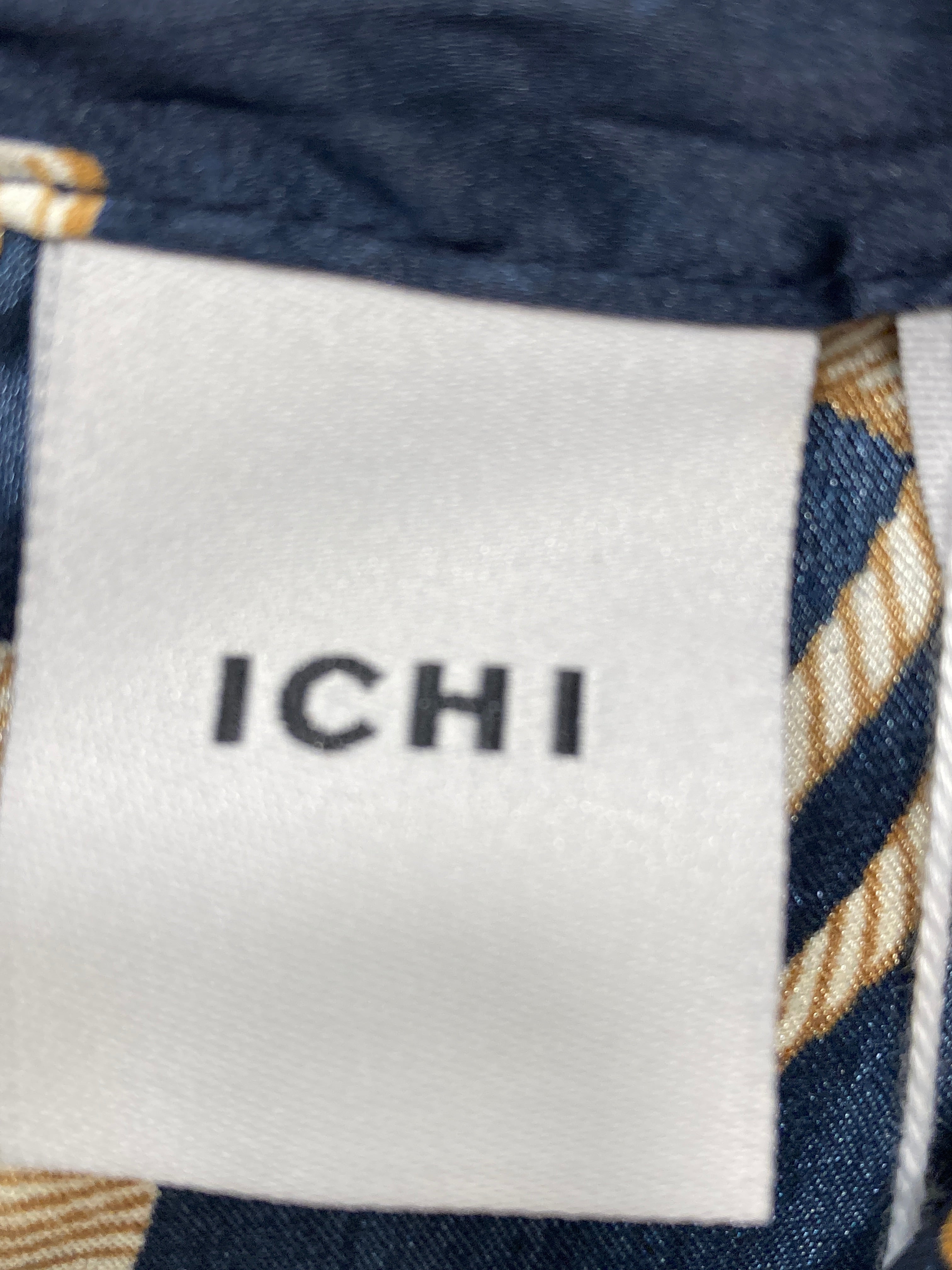 Ichi Bluse